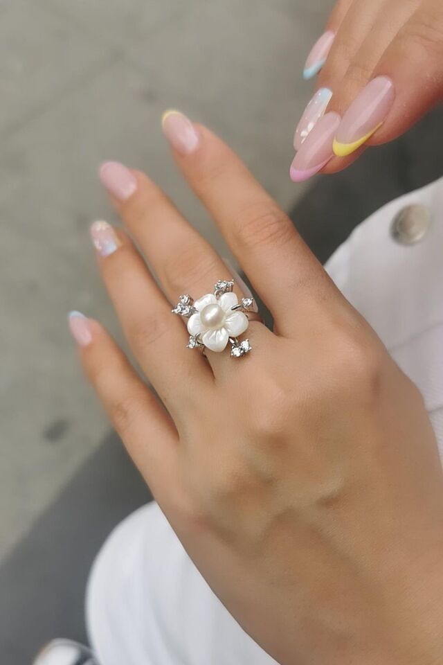 14 AYAR BEYAZ ALTIN, SEDEF VE İNCİLİ ÖZEL TASARIM ALTIN YÜZÜK 14