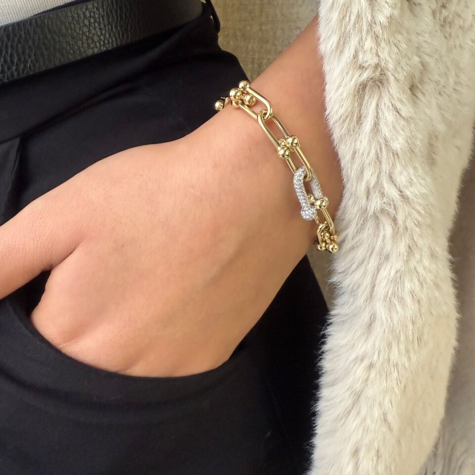 14 AYAR ÖZEL TASARIM TOPLU ATAÇ VE ORTASI TAŞLI ALTIN BİLEKLİK