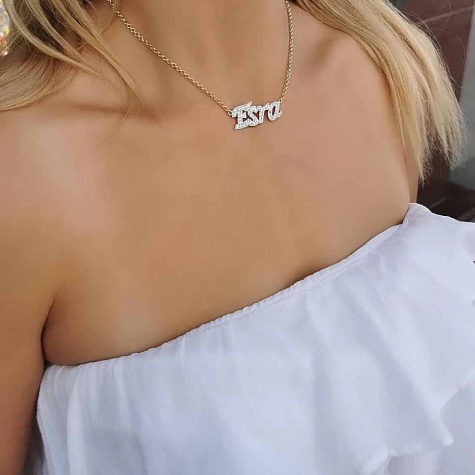 14 AYAR EL YAPIMI ESRA YAZILI ALTIN İSİMLİ KOLYE