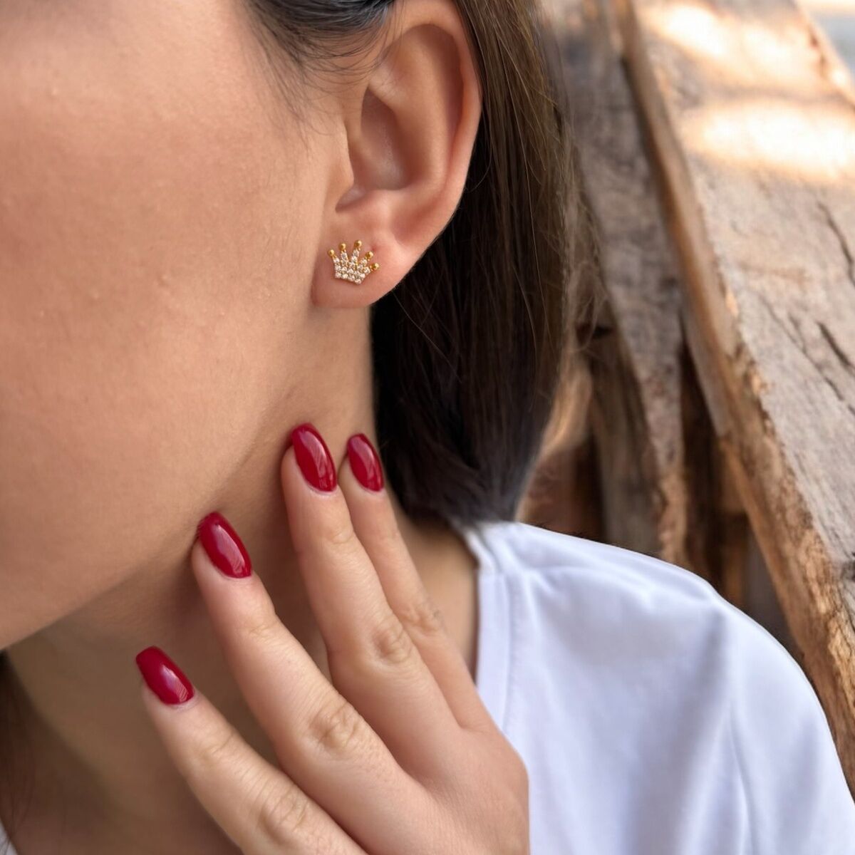 22 AYAR KRALİÇE TACI KÜPE