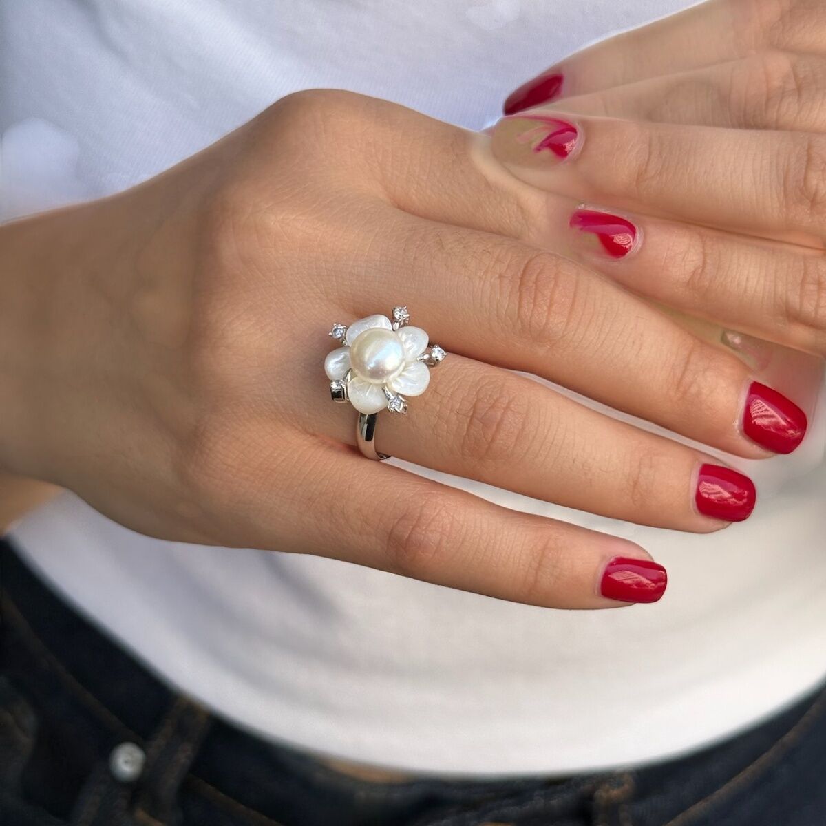 14 AYAR BEYAZ ALTIN SEDEF VE İNCİLİ ÖZEL TASARIM ALTIN YÜZÜK