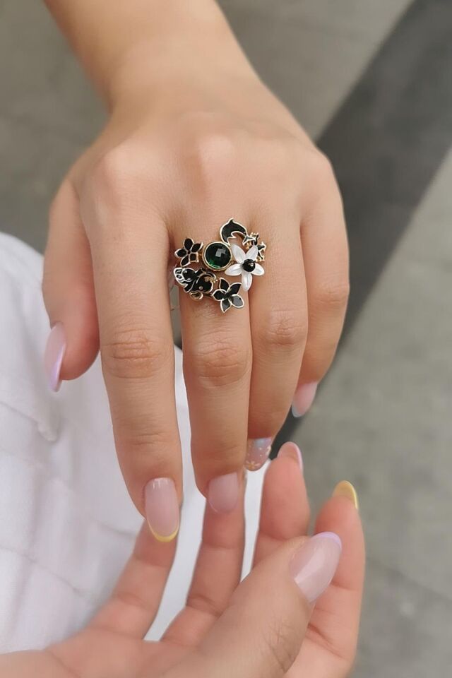 14 AYAR SİYAH MİNELİ İTALYAN MODEL ÖZEL TASARIM ALTIN YÜZÜK 15