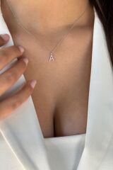 18 AYAR 0,14 CT F RENGİ A HARFİ PIRLANTA KOLYE