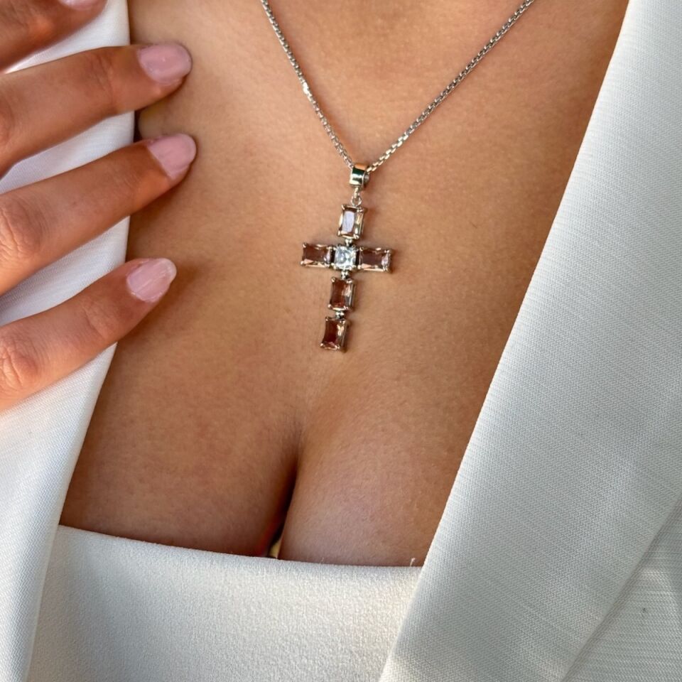 14 AYAR ÖZEL TASARIM SULTANİT TAŞLI HAÇ KOLYE