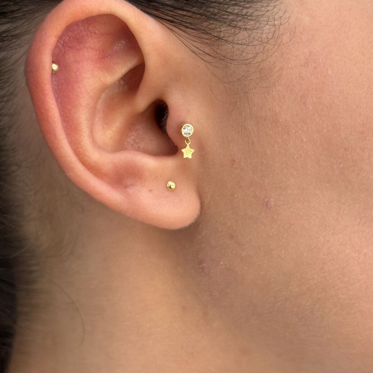 14 AYAR SALLANTILI YILDIZ TEKTAŞ TRAGUS HELİX KÜPE