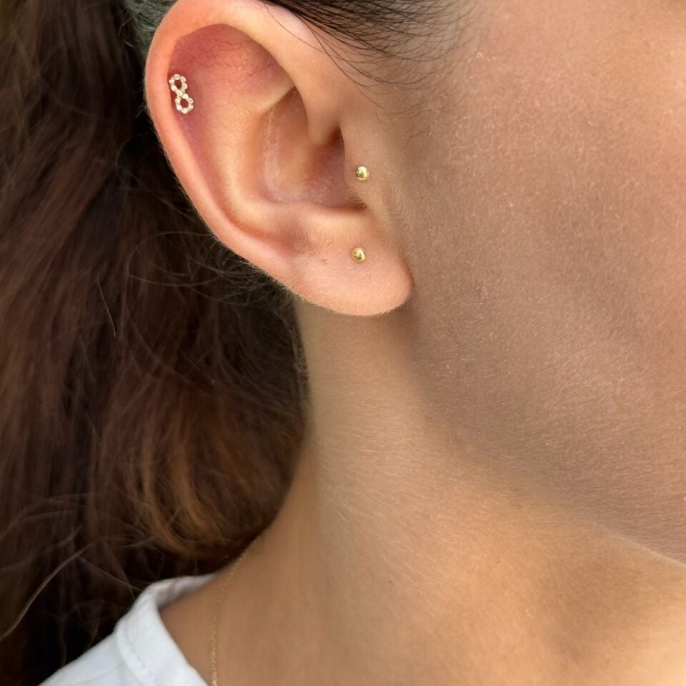 14 AYAR SONSUZLUK TRAGUS HELİX KÜPE