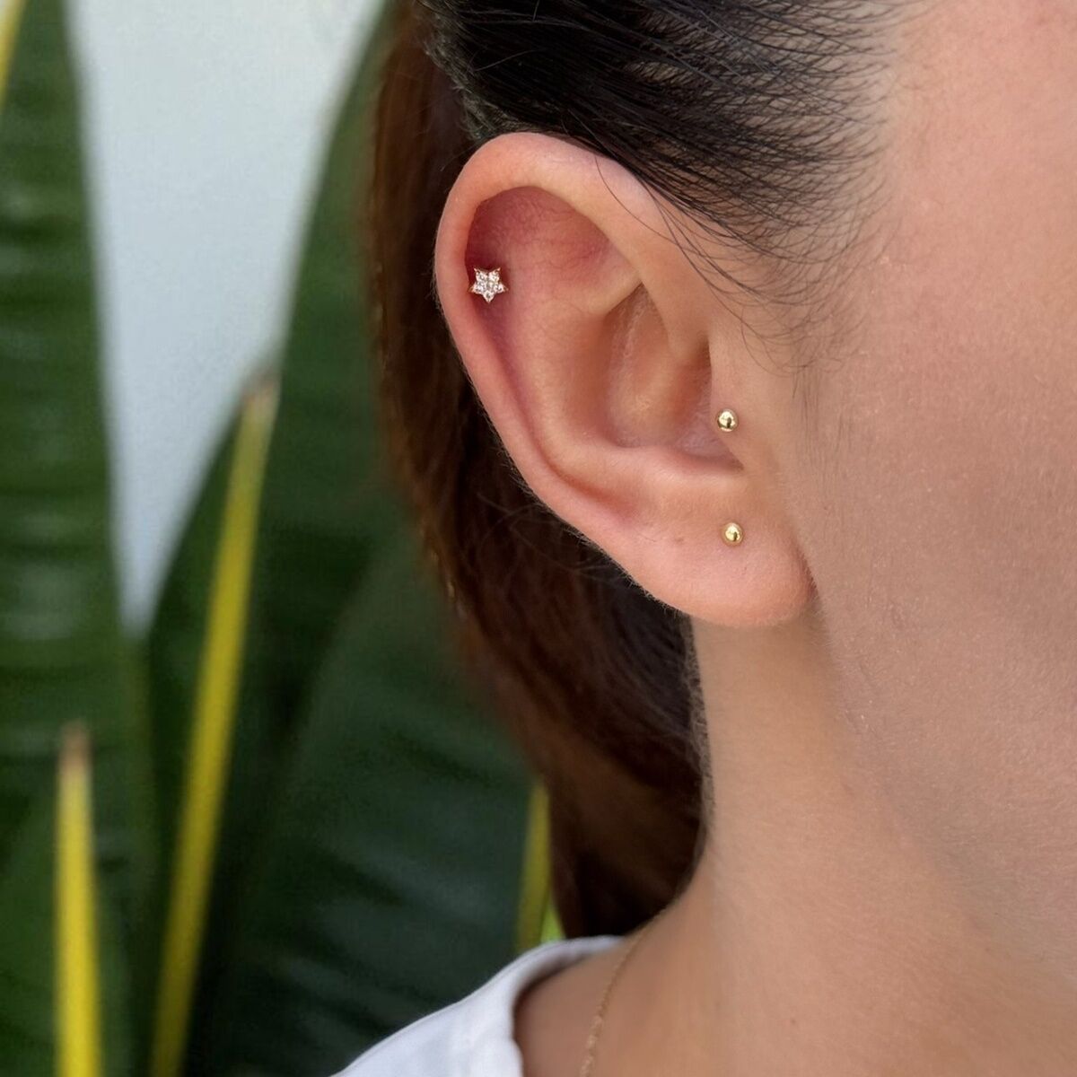 14 AYAR YILDIZ TRAGUS HELİX KÜPE