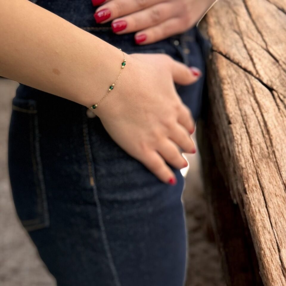 14 AYAR YEŞİL KRİSTAL TAŞLI VE DORİKALI ALTIN BİLEKLİK