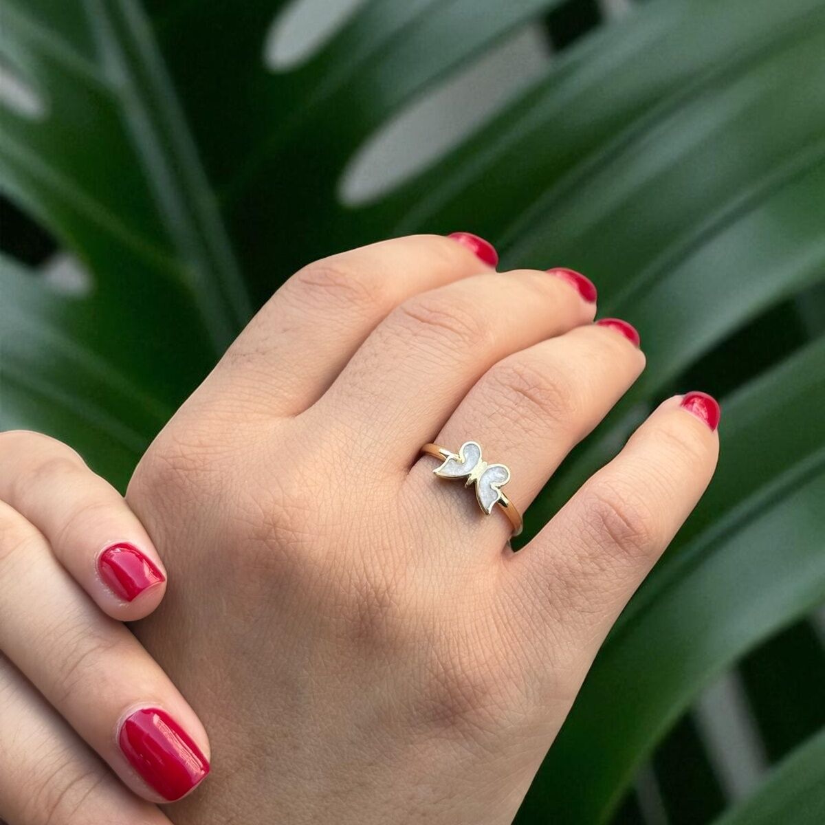 14 AYAR BEYAZ SEDEF MİNELİ KELEBEK ALTIN YÜZÜK