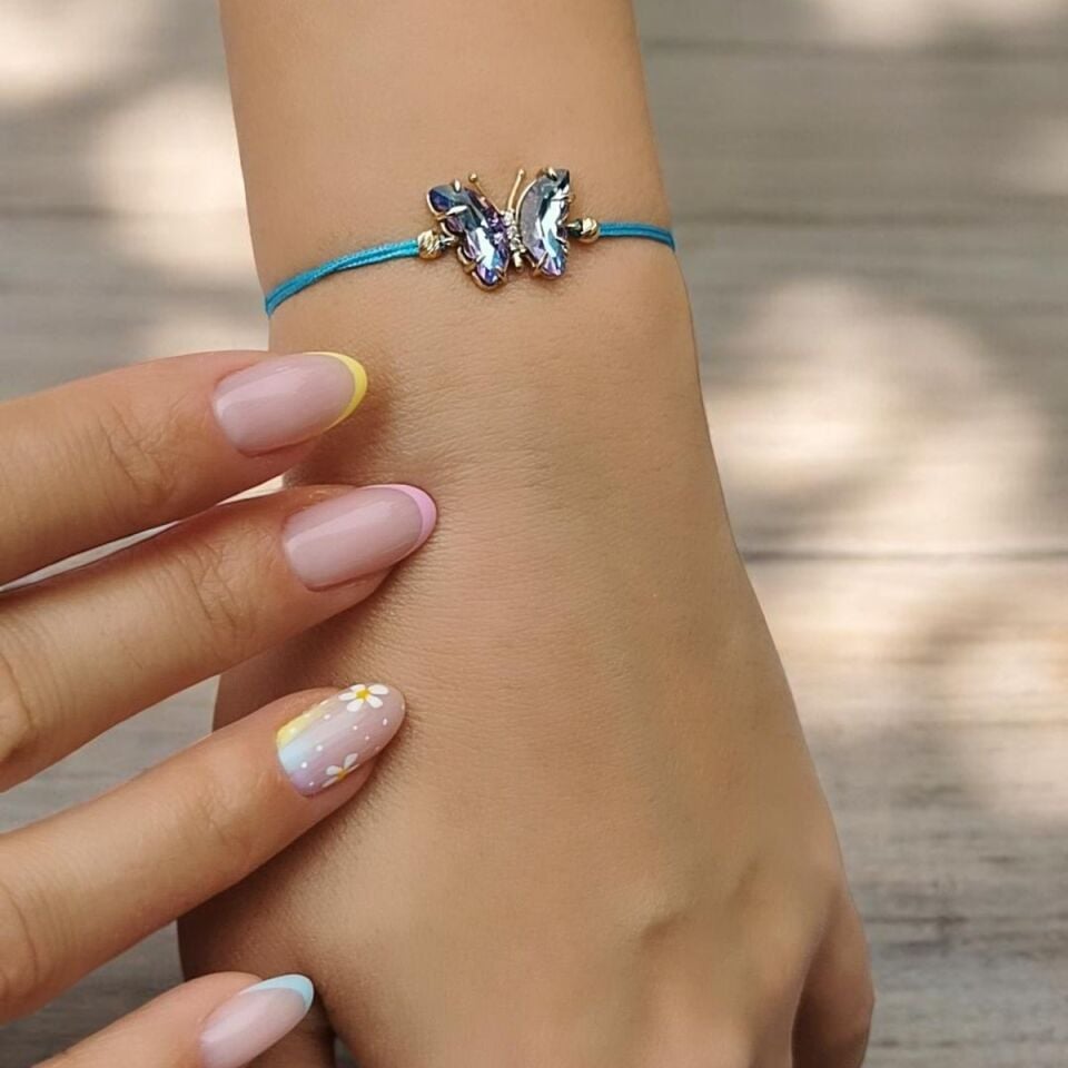 14 AYAR TURKUAZ RENGİ İPLİ MİSTİK RENKLİ TAŞLI KELEBEK TASARIM BİLEKLİK