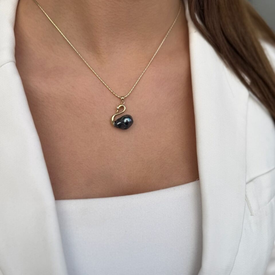 14 AYAR BAROK İNCİLİ KUĞU KOLYE