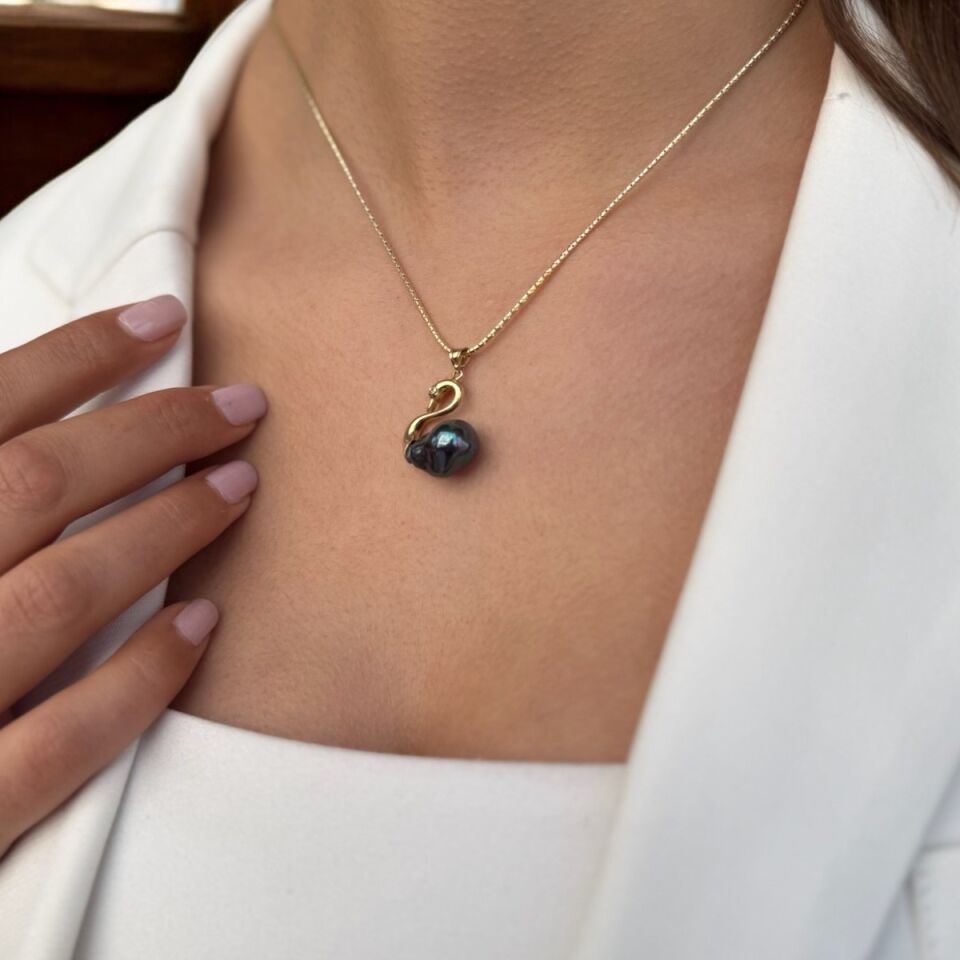 14 AYAR BAROK İNCİLİ KUĞU KOLYE