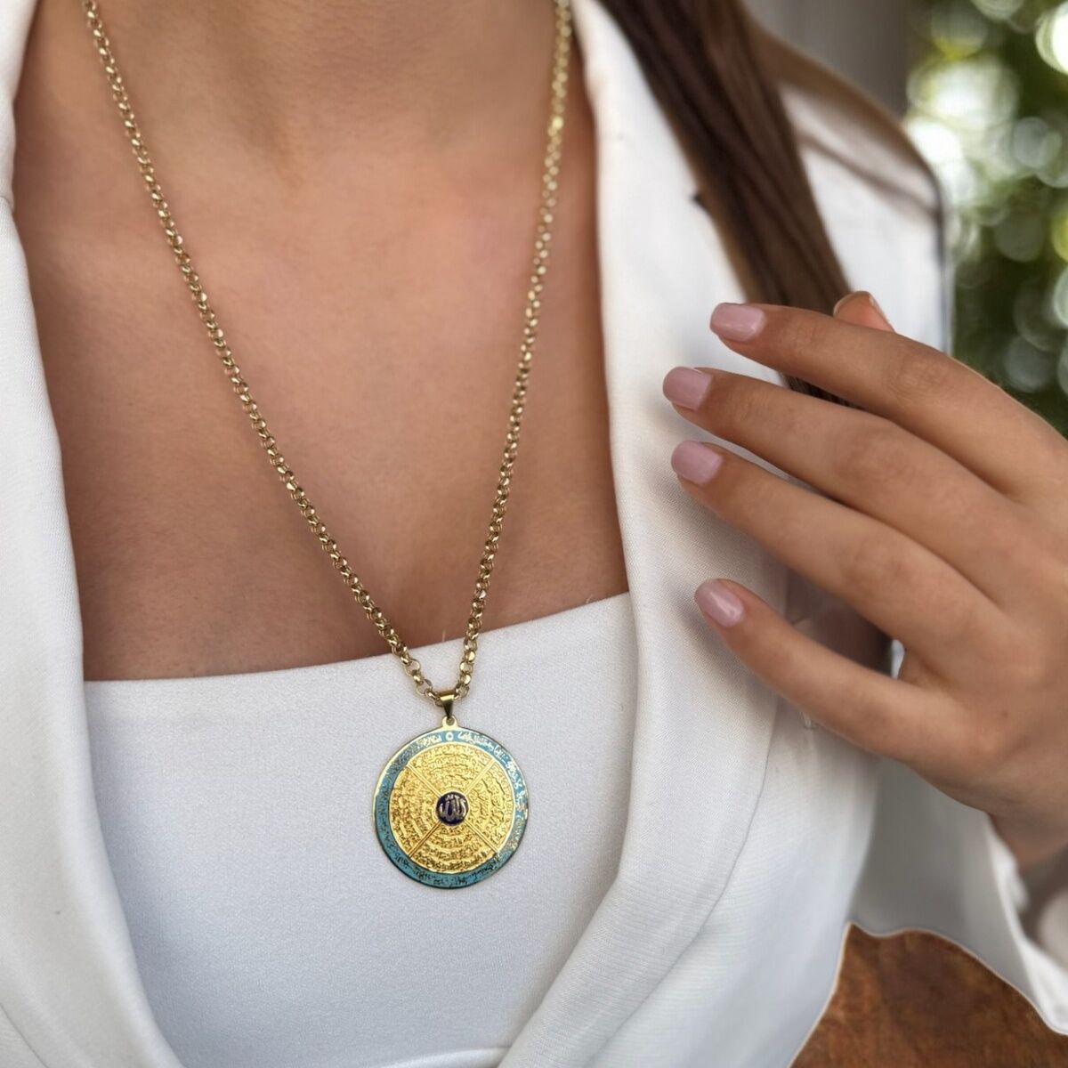 14 AYAR KABARTMA KORUYUCU BEŞ DUA YAZILI ALTIN KOLYE