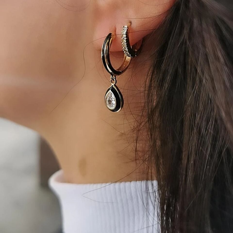 14 AYAR DAMLA TAŞLI SİYAH MİNELİ HALKA KÜPE