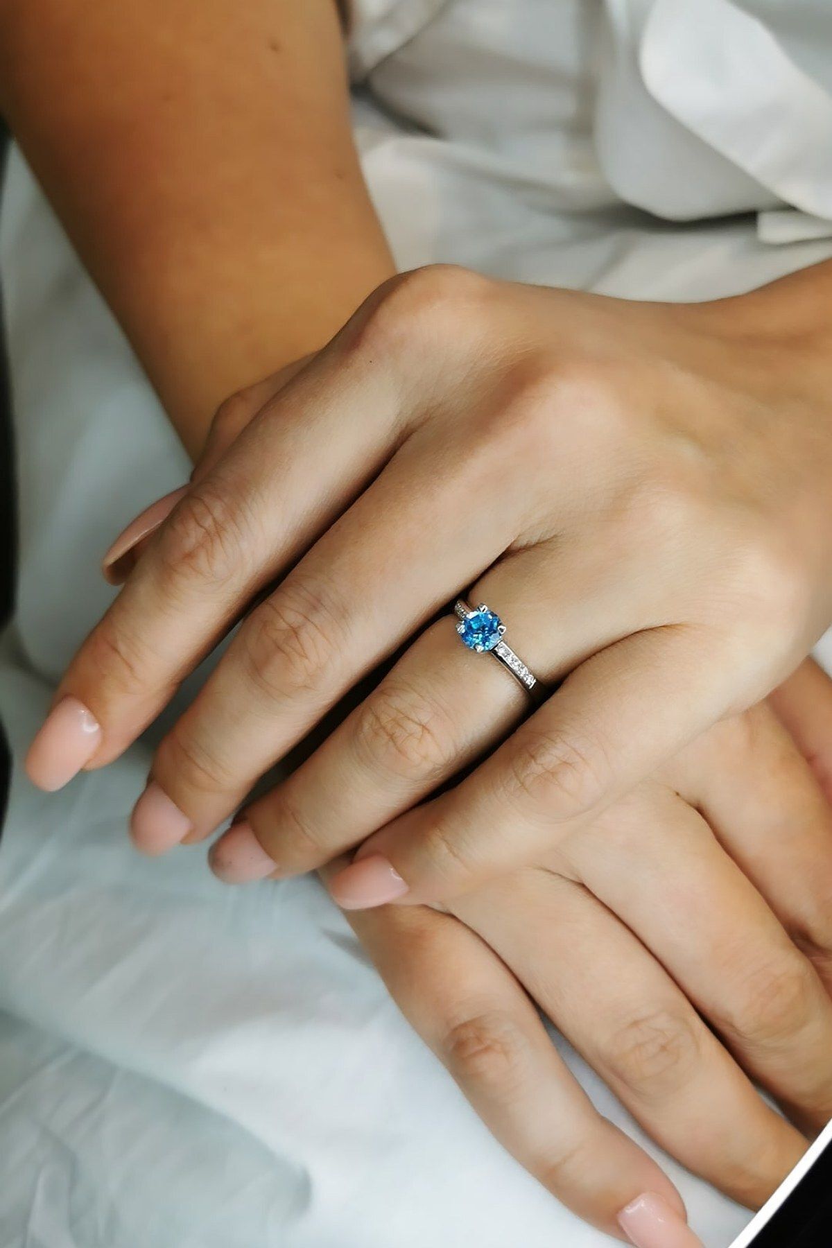 14 Ayar 1,01 Ct Aquamarine Ve 0,15 Ct Pırlanta Taşlı Altın Yüzük