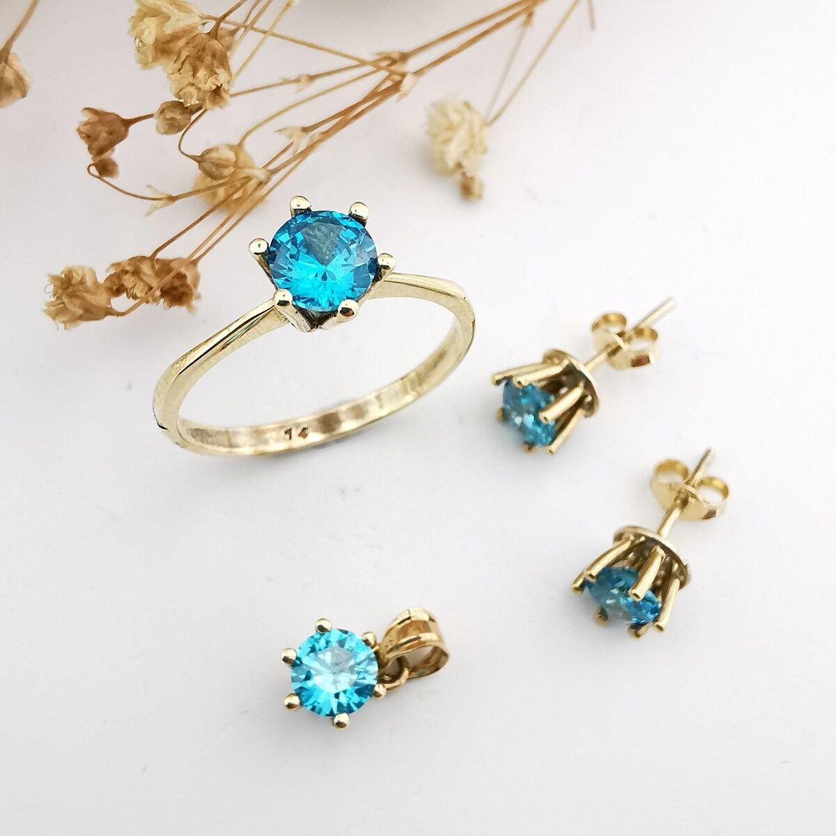 14 Ayar El Yapımı Aqua Marin Rengi Taşlı Altın Takım