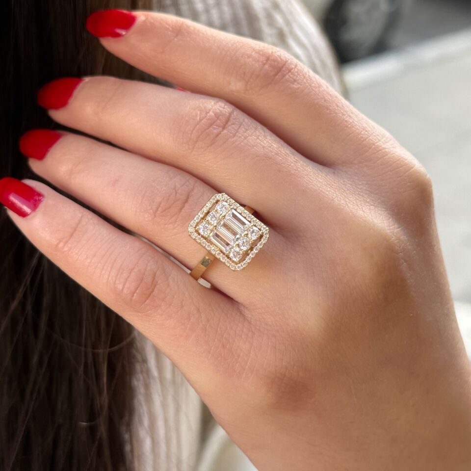 14 AYAR BAGET TAŞLI YÜZÜK