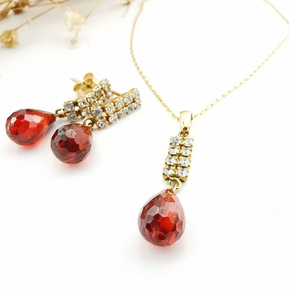 14 Ayar Kırmızı Drop Taşlı El Yapımı Altın Takım