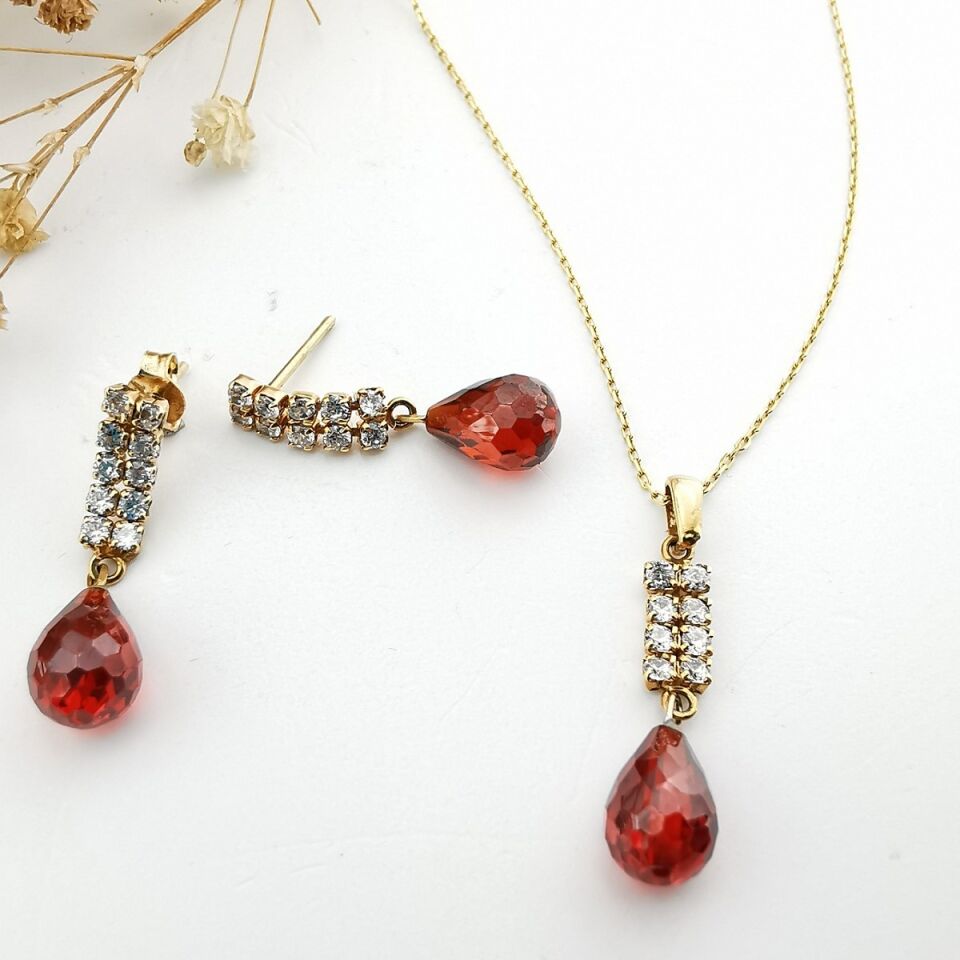 14 Ayar Kırmızı Drop Taşlı El Yapımı Altın Takım