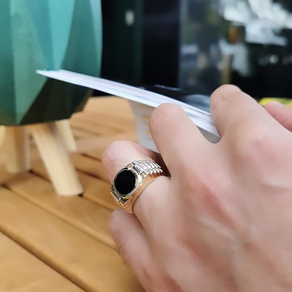 14 Ayar Özel Tasarım Siyah Oniks Taşlı Erkek Altın Yüzük