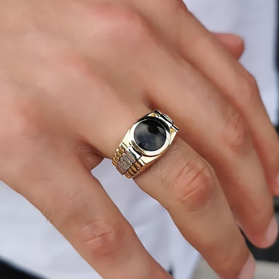 14 Ayar Özel Tasarım Siyah Oniks Taşlı Erkek Altın Yüzük