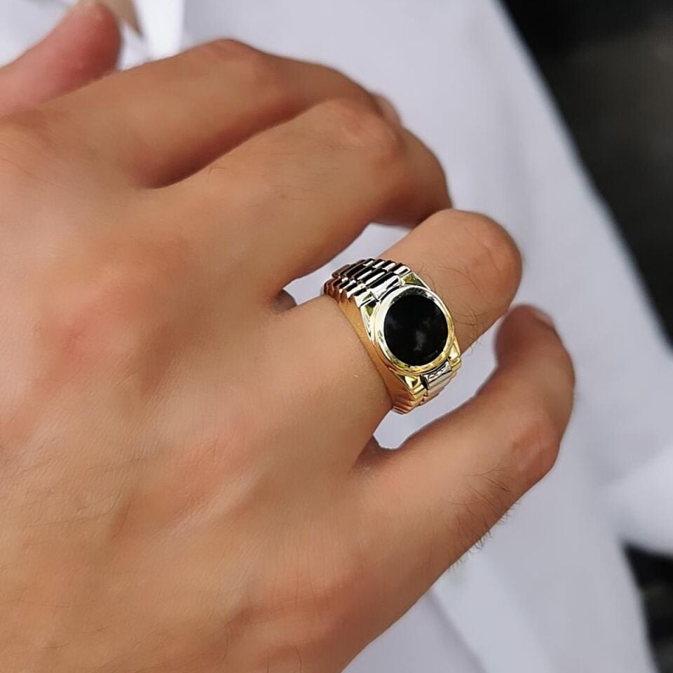 14 Ayar Özel Tasarım Siyah Oniks Taşlı Erkek Altın Yüzük