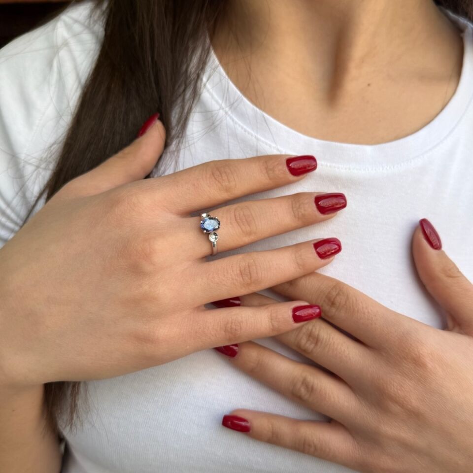 14 AYAR 1,94 CT MİSTİK TOPAZ TAŞLI VE 0,04 CT PIRLANTA TAŞLI BEYAZ ALTIN YÜZÜK