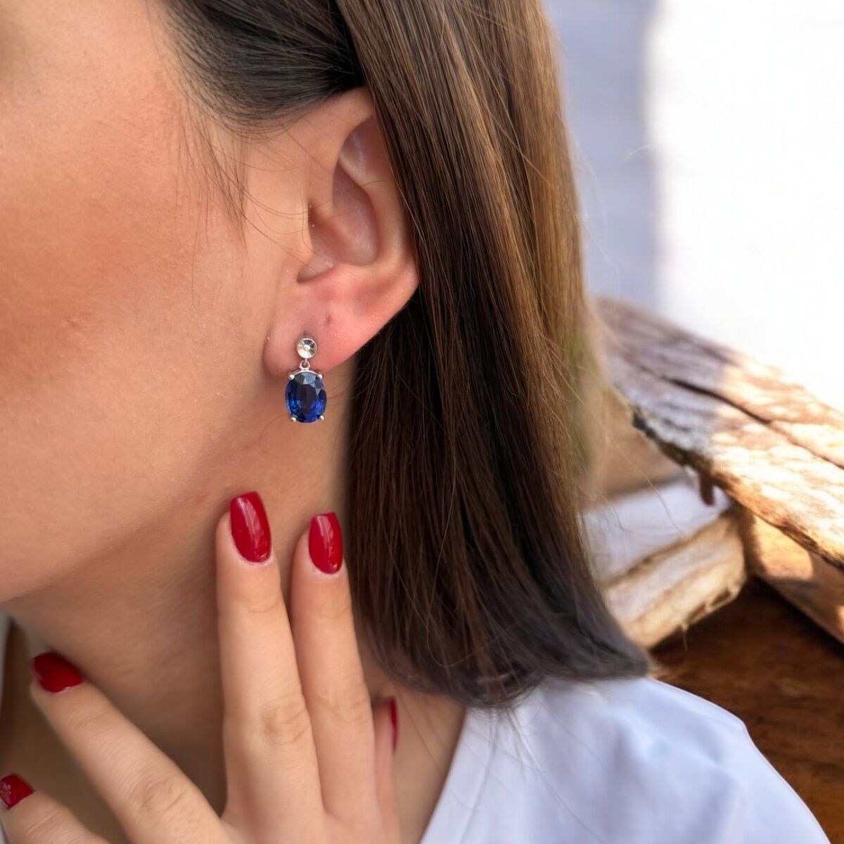 14 AYAR 4,58 CT SAFİR VE 0,04 CT PIRLANTA TAŞLI BEYAZ ALTIN KÜPE