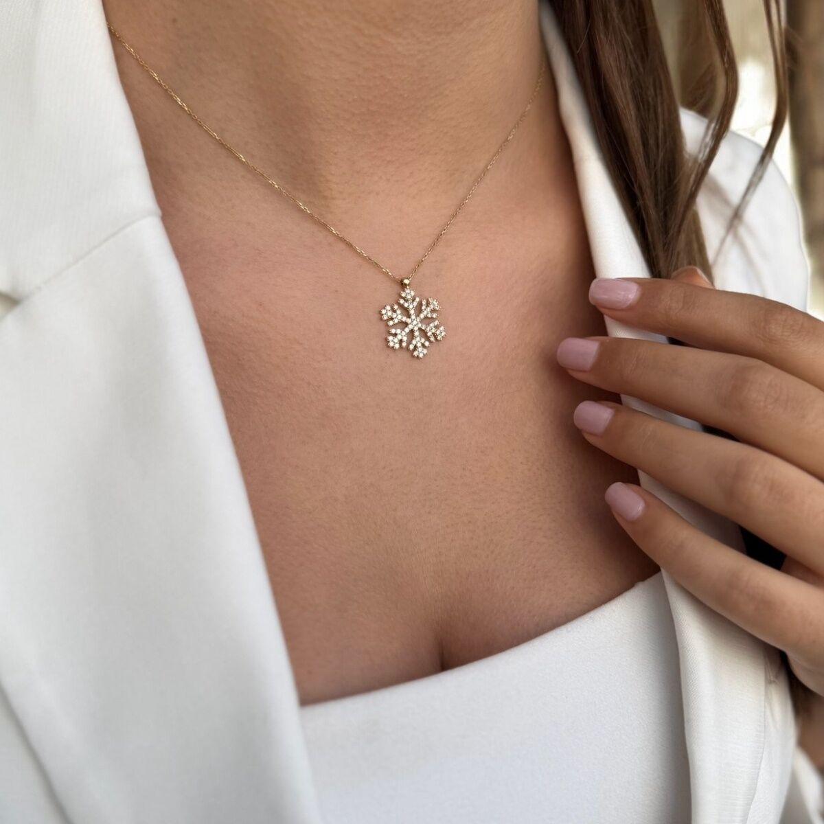 14 AYAR KAR TANESİ ALTIN KOLYE