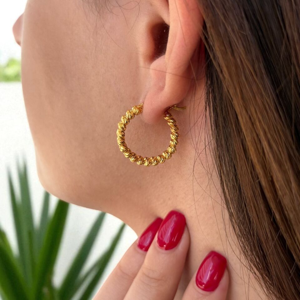 22 AYAR PULLU HALKA KÜPE