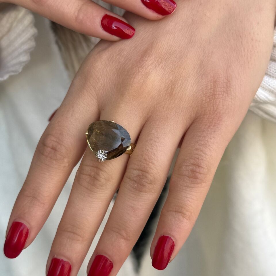 14 AYAR ÖZEL TASARIM DOĞAL TURMALİN TAŞLI PIRLANTALI TASARIM YÜZÜK