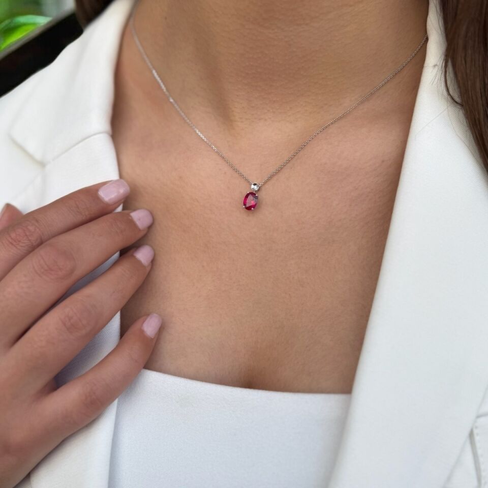 14 AYAR 1,35 CT YAKUT TAŞLI VE PIRLANTA TAŞLI ALTIN KOLYE