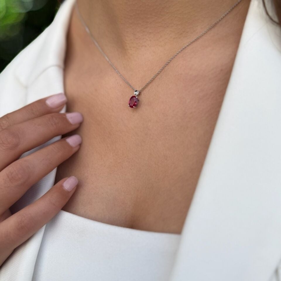14 AYAR 1,35 CT YAKUT TAŞLI VE PIRLANTA TAŞLI ALTIN KOLYE