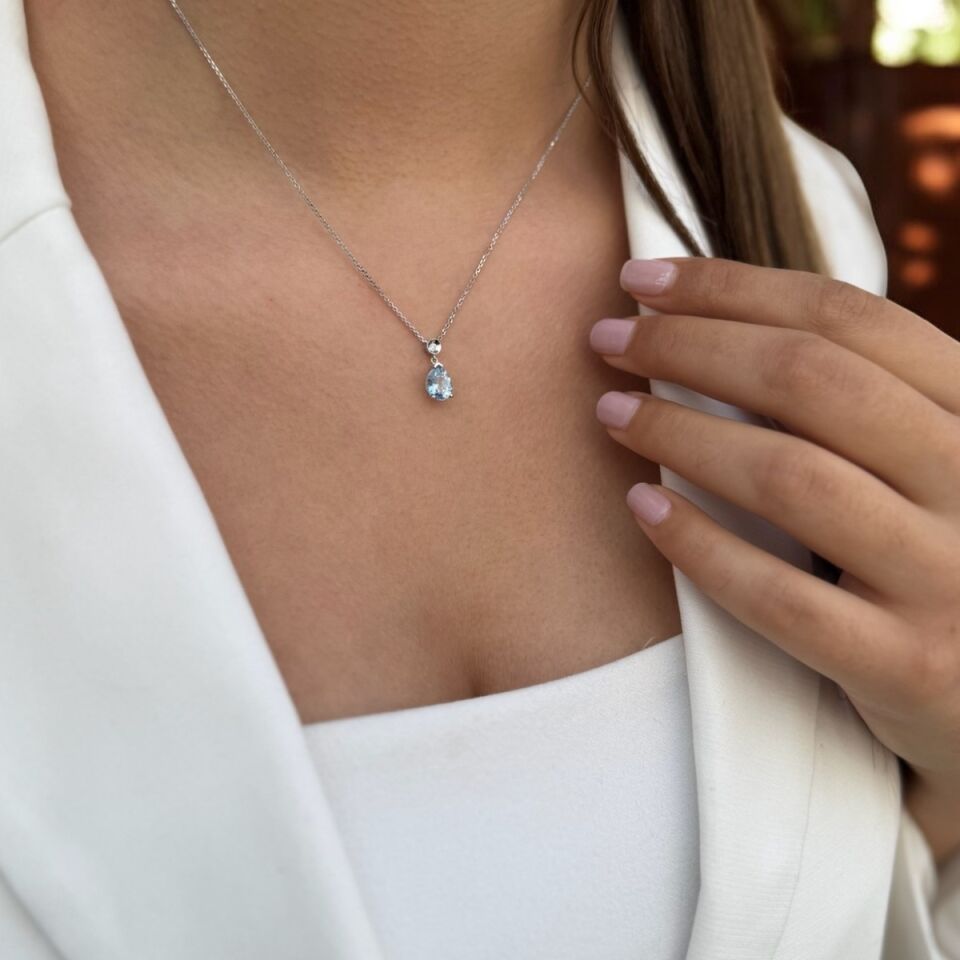 14 AYAR 1,27 CT AQUAMARİN TAŞLI VE PIRLANTA TAŞLI ALTIN KOLYE