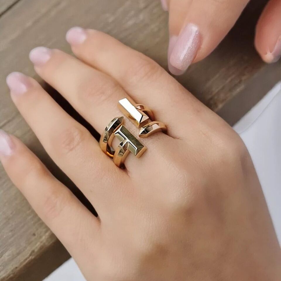 14 AYAR İKİ SIRA KALIN ÜZERİ KALEMLİ TASARIM İTALYAN YÜZÜK