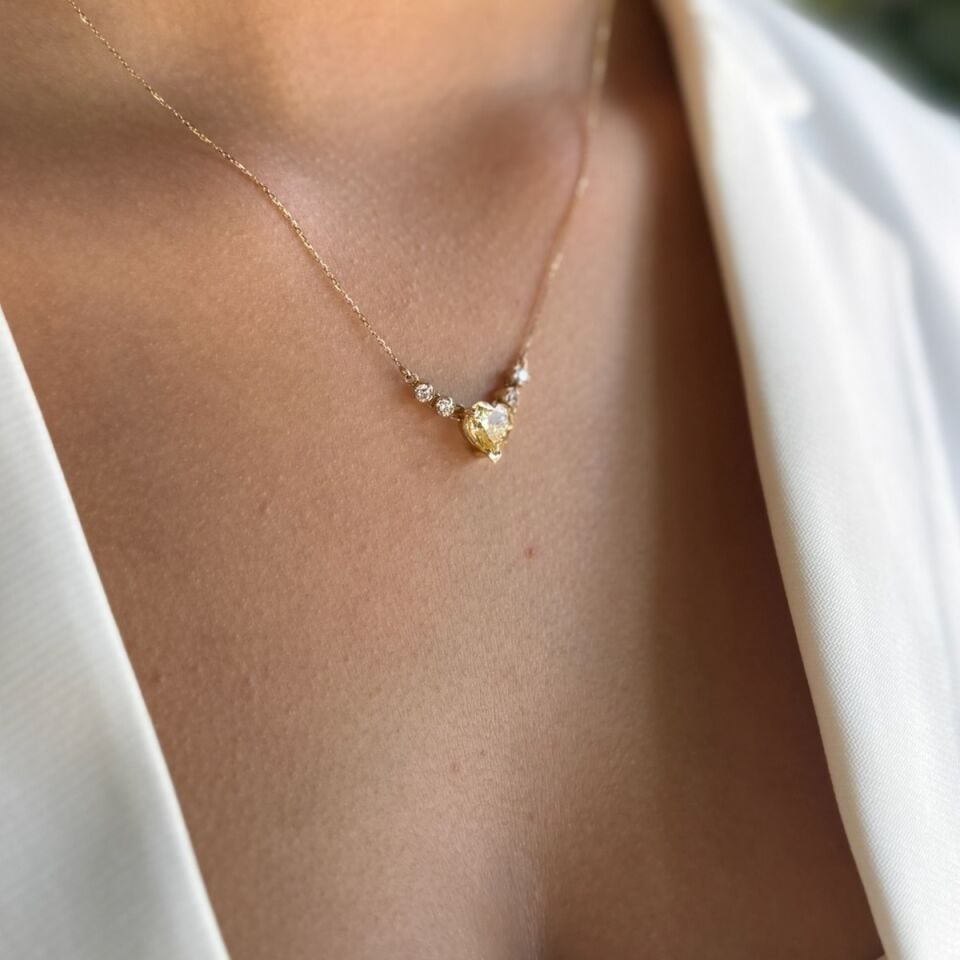 14 AYAR SARI KRİSTAL KALP KESİM TAŞLI ÖZEL TASARIM ALTIN KOLYE