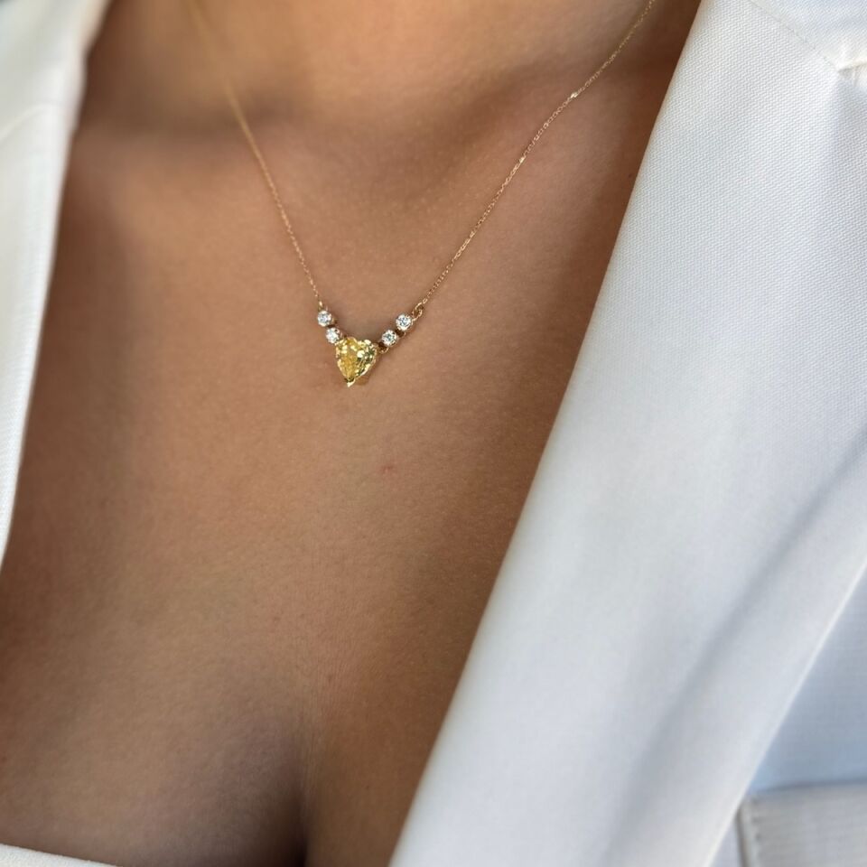 14 AYAR SARI KRİSTAL KALP KESİM TAŞLI ÖZEL TASARIM ALTIN KOLYE