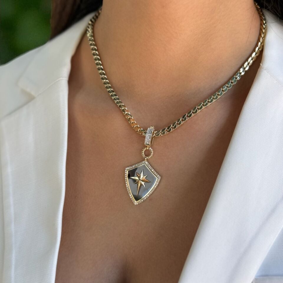 14 AYAR KUTUPYILDIZI FİGÜRLÜ SİYAH MİNELİ KALKAN KOLYE UCU