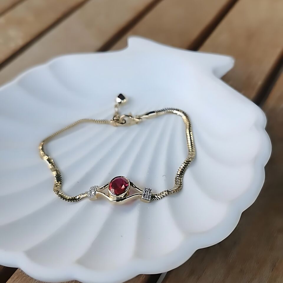 14 AYAR ÖZEL TASARIM KIRMIZI KRİSTAL YAKUT TAŞLI ALTIN BİLEKLİK