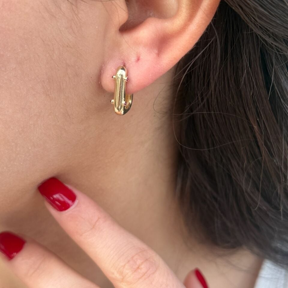 14 AYAR ÖZEL TASARIM KENARLARI BORDO TAŞLI DİKDÖRTGEN KÜPE