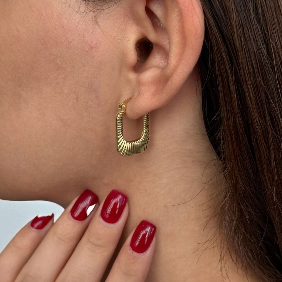 14 AYAR ÜZERİ ÇİZGİLİ DİKDÖRTGEN KÜPE