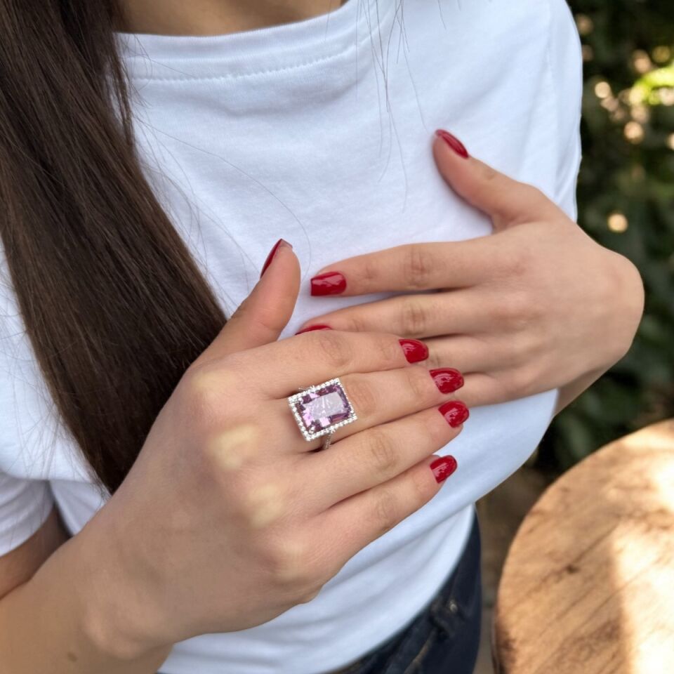 14 AYAR ÖZEL TASARIM STARCUT KESİM TAŞLI ALTIN YÜZÜK