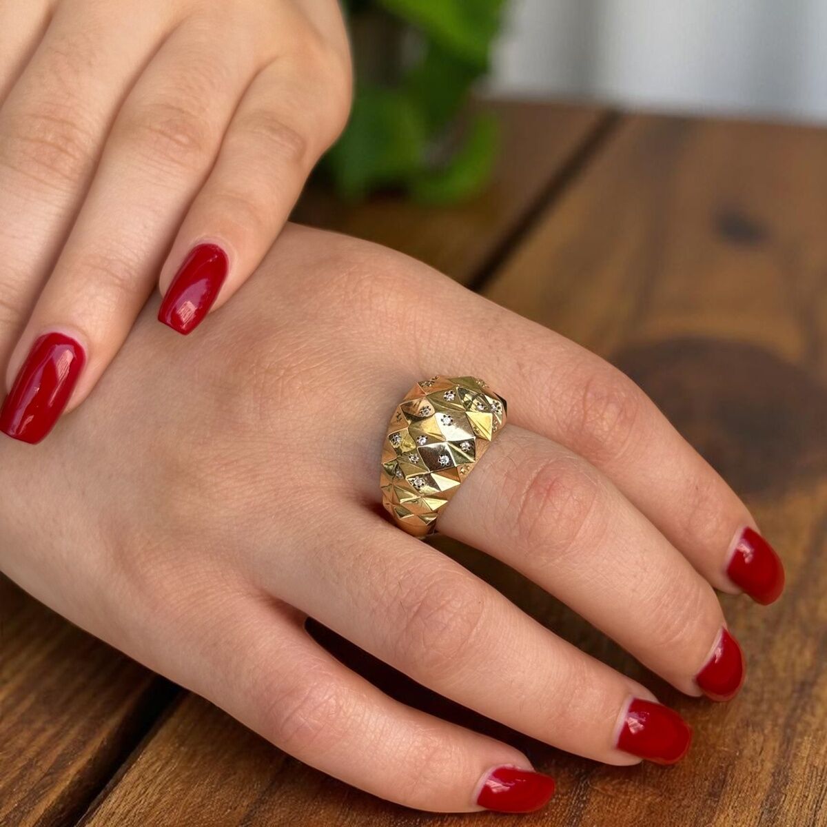 14 AYAR ÖZEL TASARIM ÜSTÜ TAŞLI İTALYAN FÜZYON ALTIN YÜZÜK