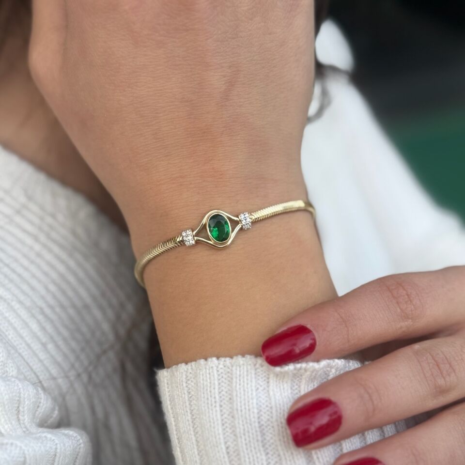 14 AYAR KRİSTAL YEŞİL TAŞLI BİLEKLİK