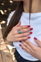 14 AYAR MAVİ MİNELİ ÇİÇEK VE KELEBEK ALTIN YÜZÜK 16