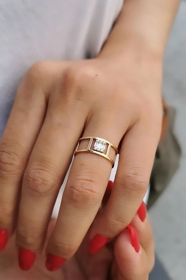 14 Ayar Baget Altın Yüzük