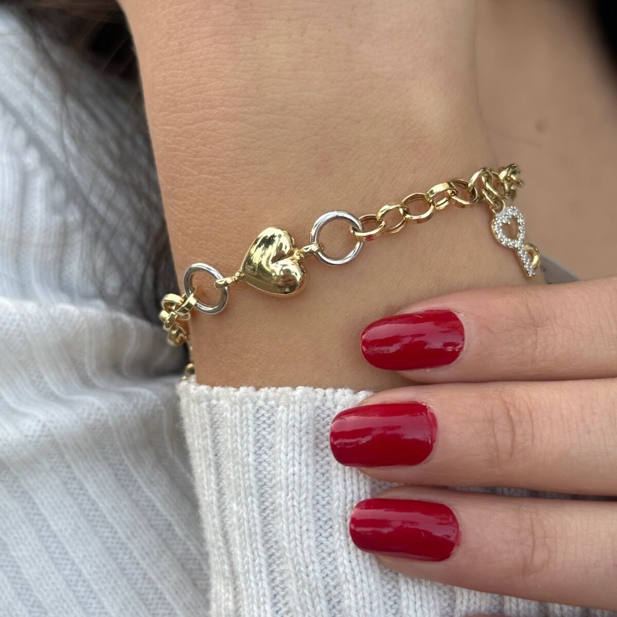 14 AYAR KALP KİLİT VE ANAHTAR DETAYLI ALTIN BİLEKLİK