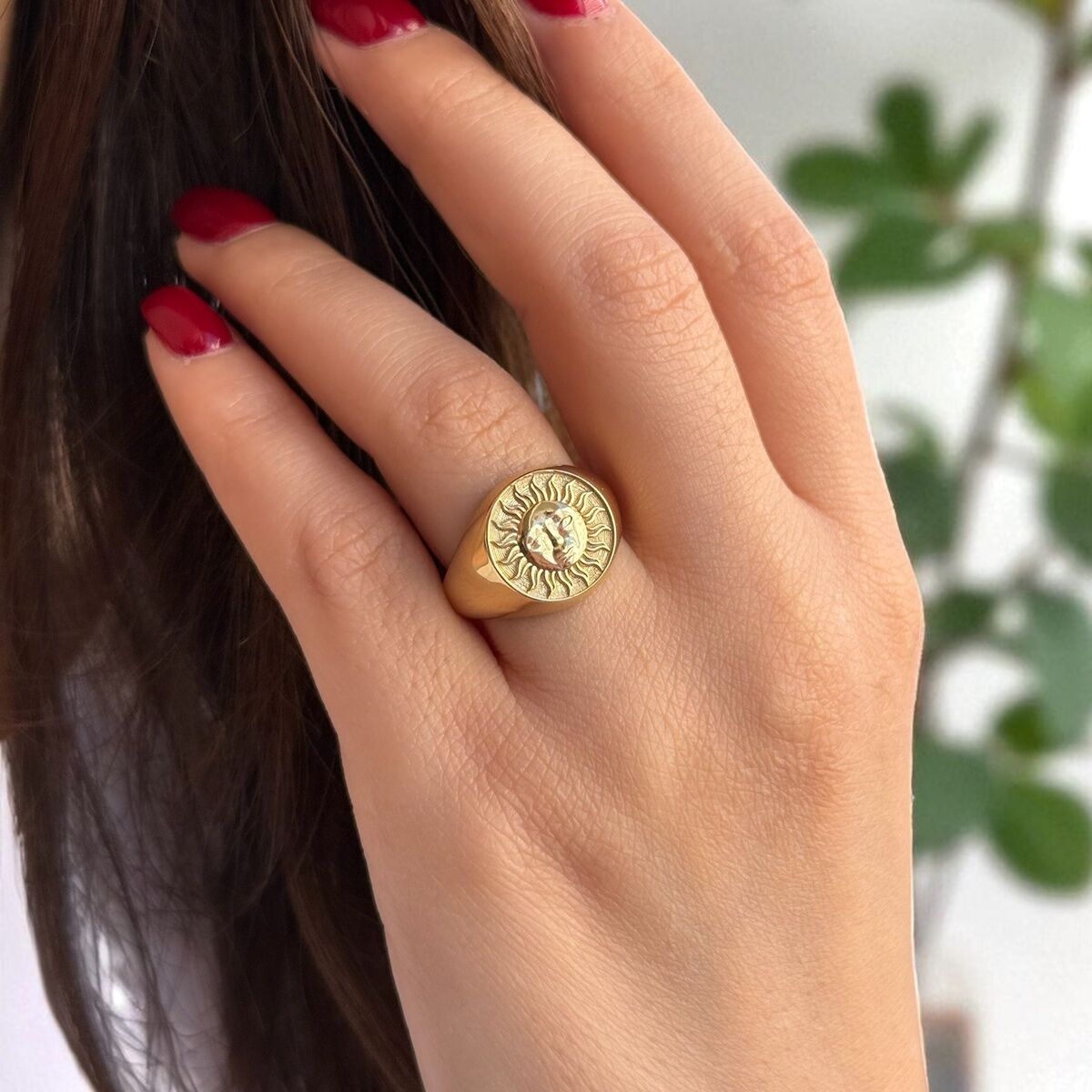 14 AYAR GÜNEŞ KABARTMALI ALTIN YÜZÜK