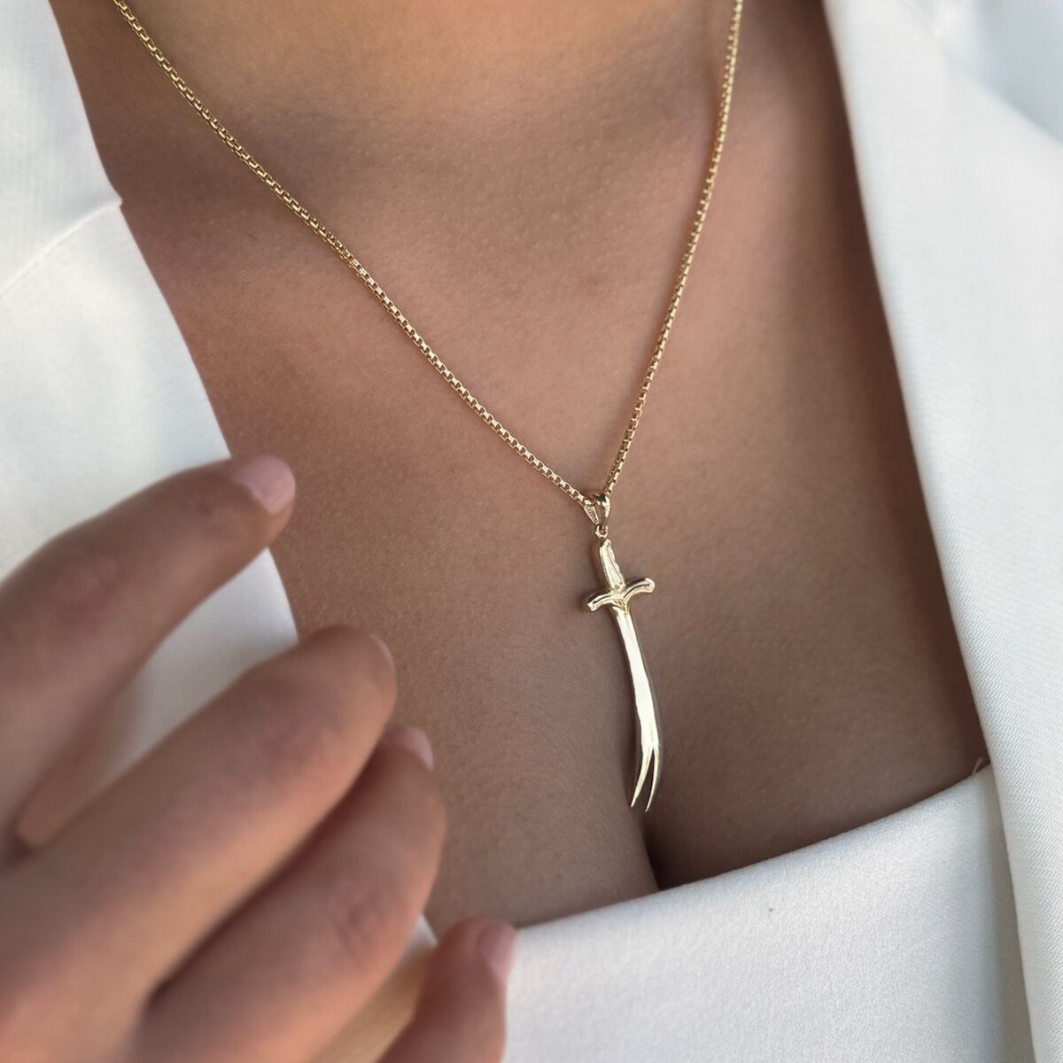 14 AYAR ZÜLFİKAR UÇLU ALTIN KOLYE