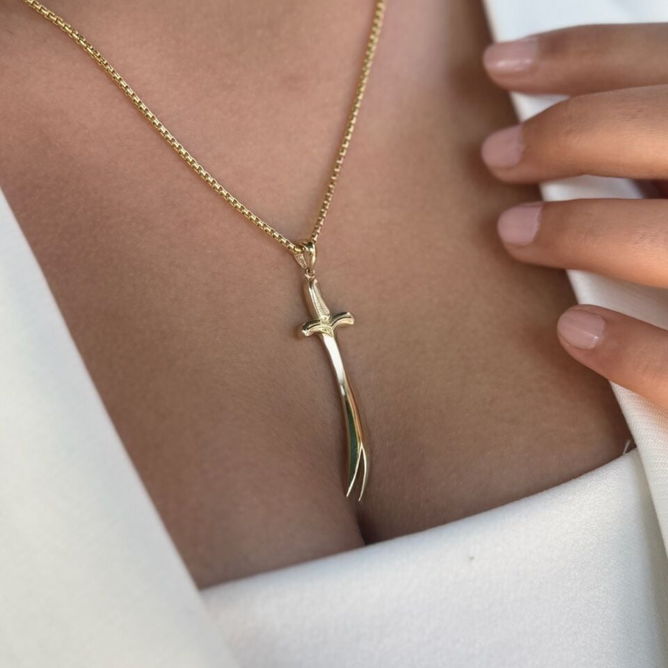 14 AYAR ZÜLFİKAR UÇLU ALTIN KOLYE